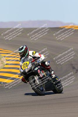 media/Oct-09-2022-SoCal Trackdays (Sun) [[95640aeeb6]]/Turns 9 and 10 (1050am)/